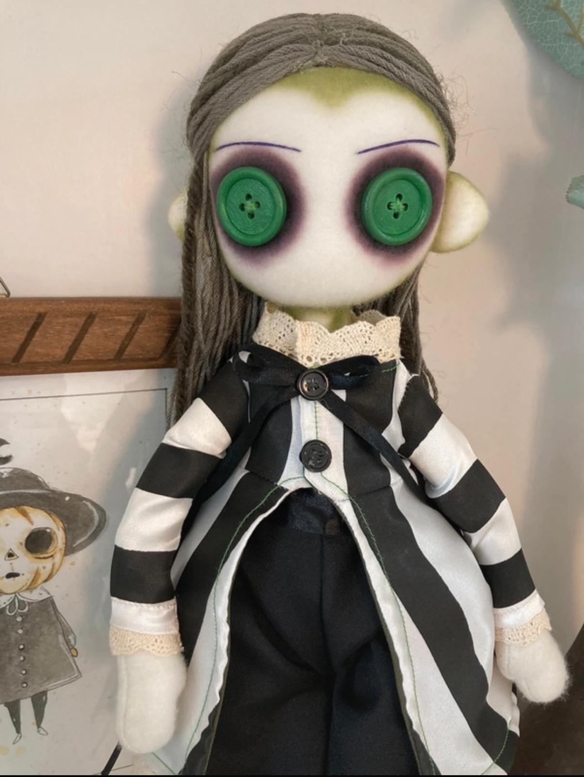 Muñeca beetlejuice 3